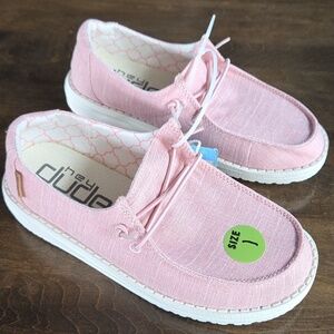 Hey Dude Size 1 Kids Pink Slip-On Canvas Shoes